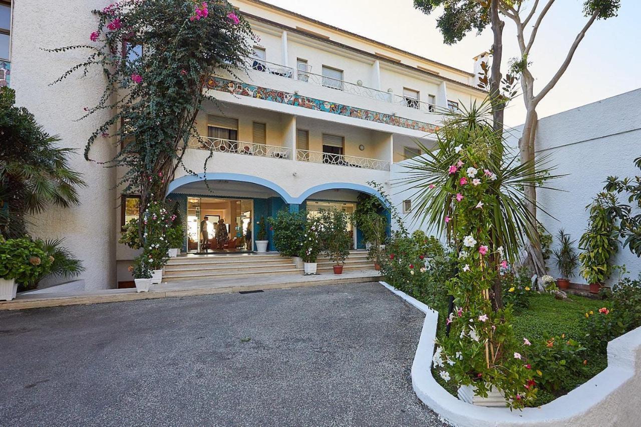 Hotel Poseidon Diamante Exterior photo